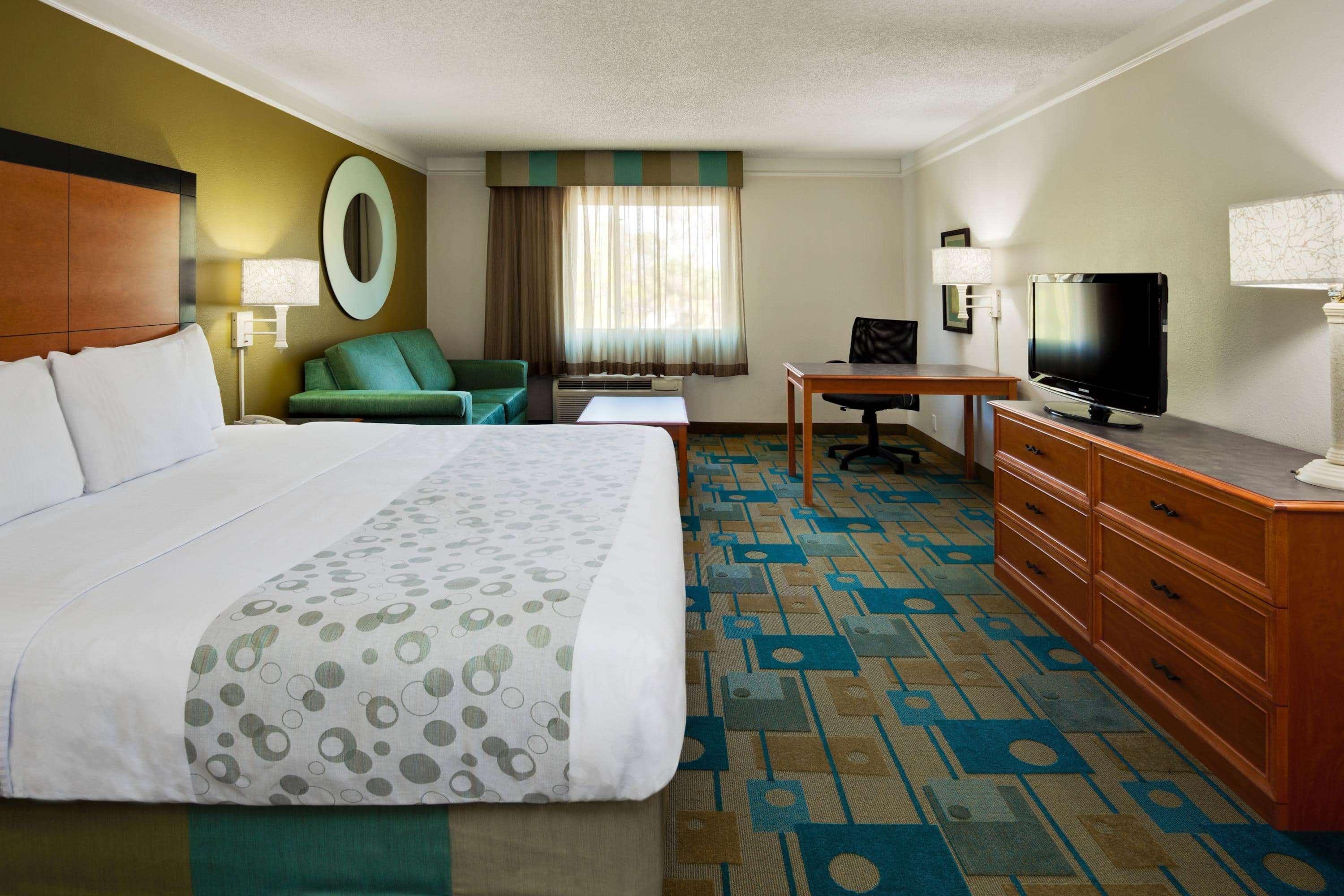 La Quinta By Wyndham St. Pete-Clearwater Airport Hotel Екстериор снимка