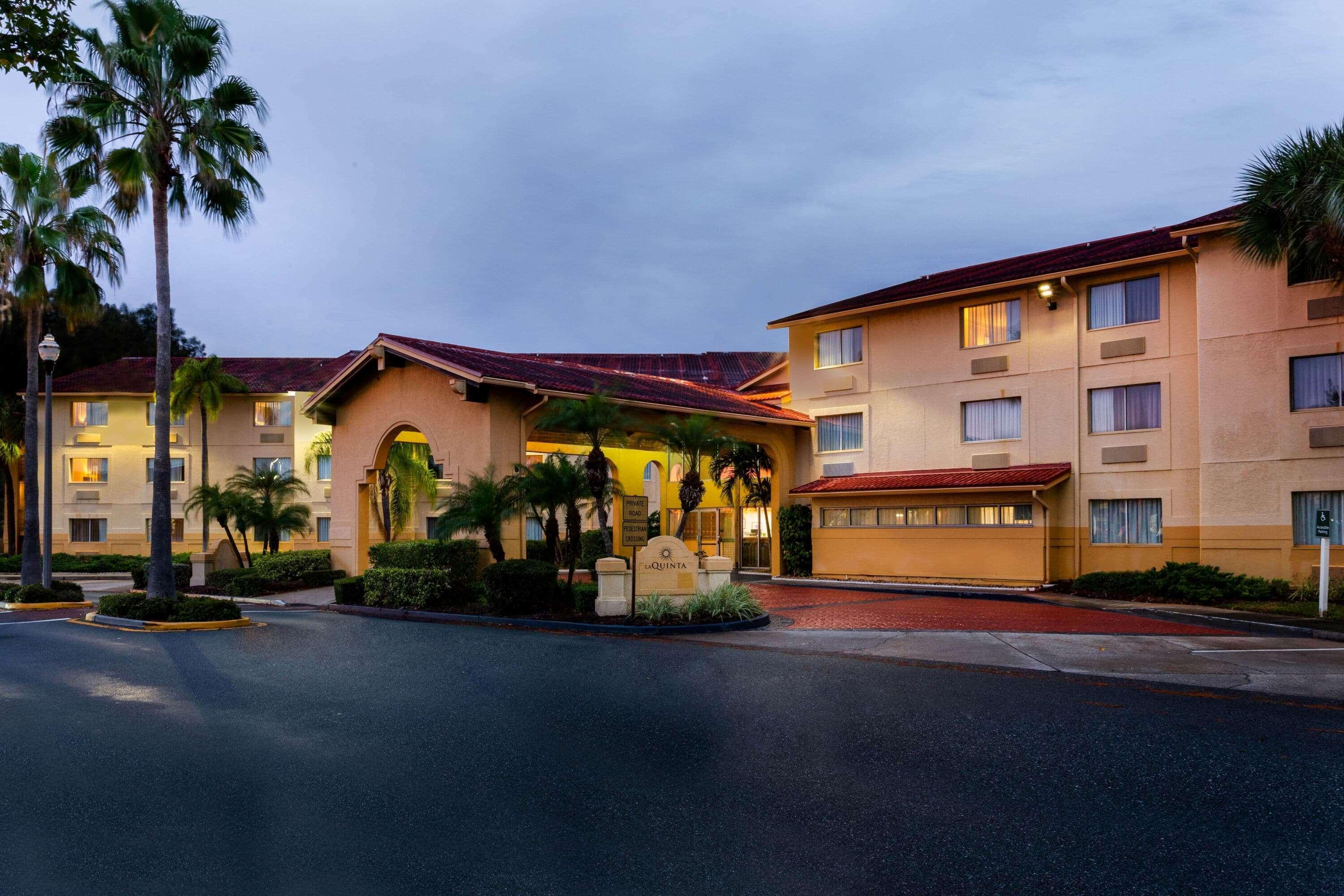 La Quinta By Wyndham St. Pete-Clearwater Airport Hotel Екстериор снимка