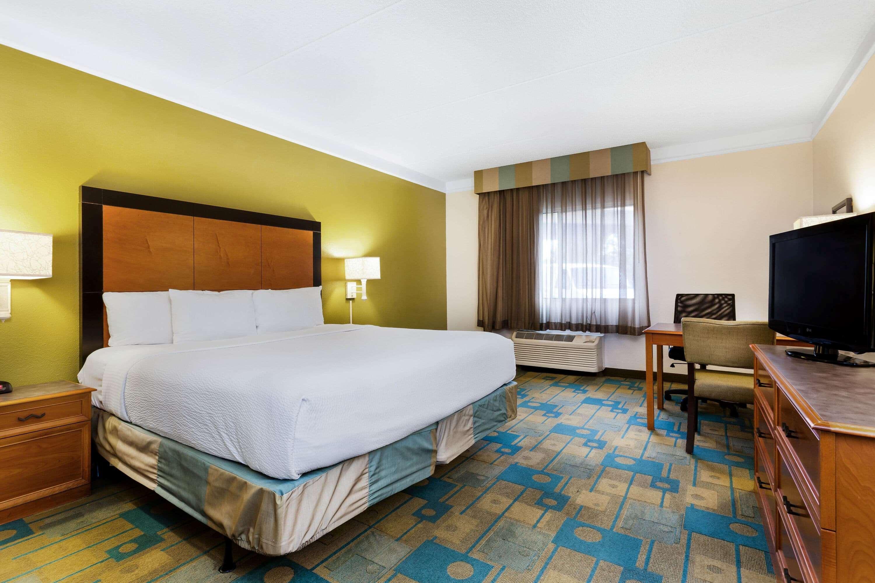 La Quinta By Wyndham St. Pete-Clearwater Airport Hotel Екстериор снимка