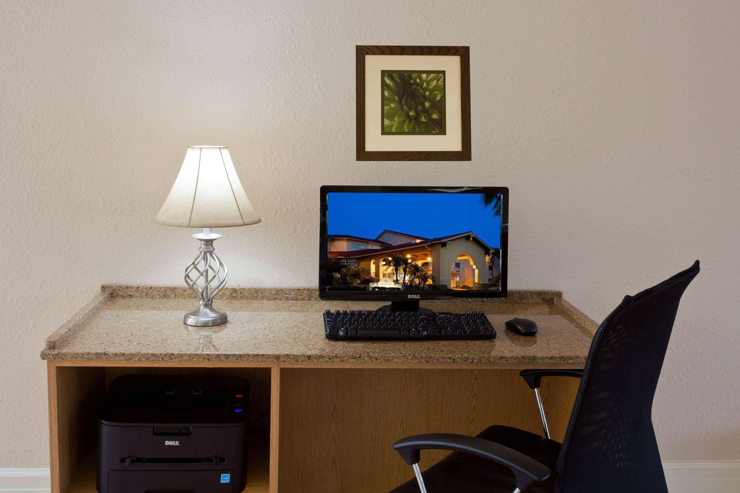 La Quinta By Wyndham St. Pete-Clearwater Airport Hotel Екстериор снимка