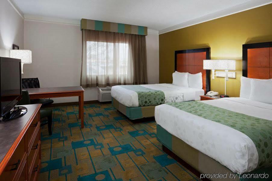 La Quinta By Wyndham St. Pete-Clearwater Airport Hotel Екстериор снимка